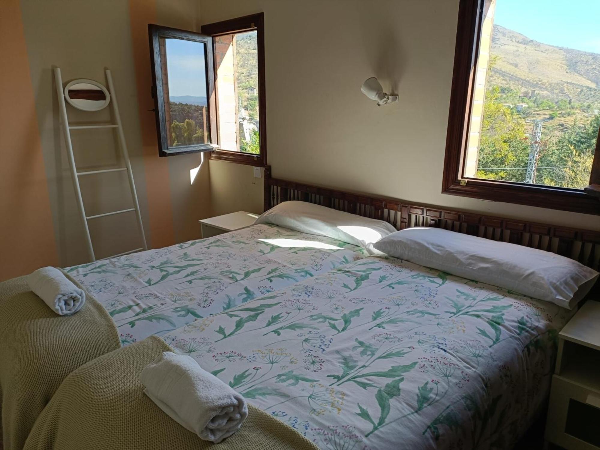 Hotel Rural Don Burguillo Ел Тиембло Екстериор снимка