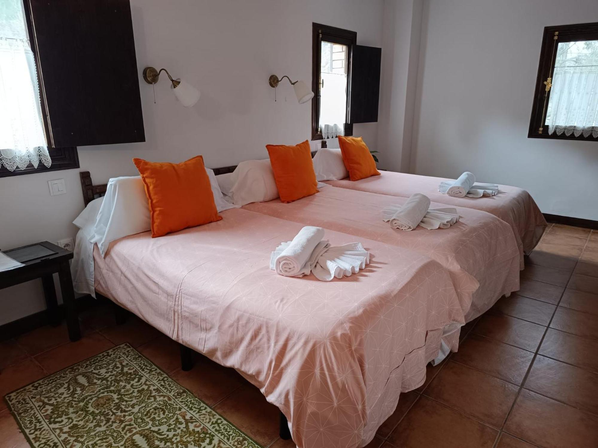 Hotel Rural Don Burguillo Ел Тиембло Екстериор снимка
