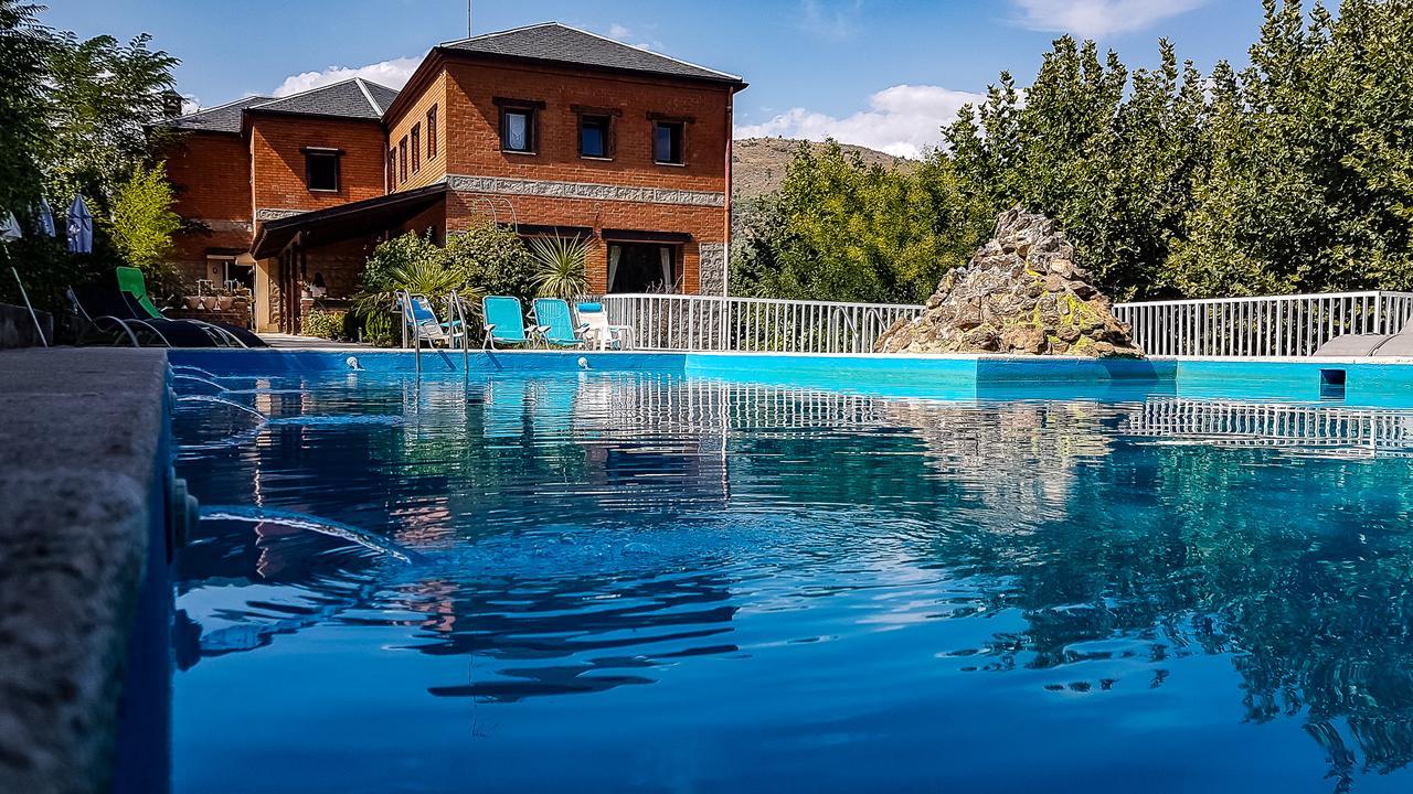 Hotel Rural Don Burguillo Ел Тиембло Екстериор снимка